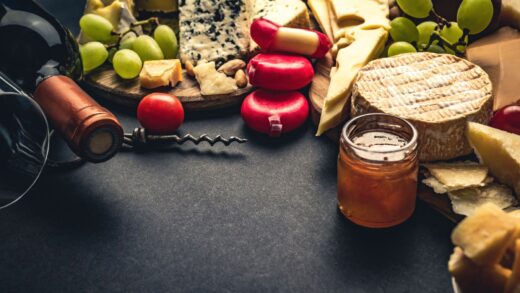 Sery, anchosy, a może sałatka?