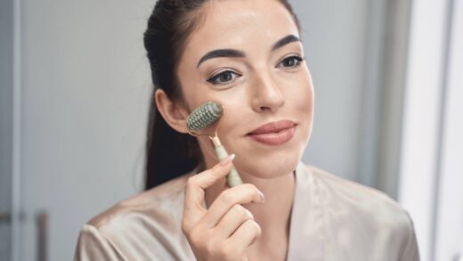 Pielęgnacja skóry pod oczami