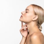 Czym się różny kwas hialuronowy od botoksu?